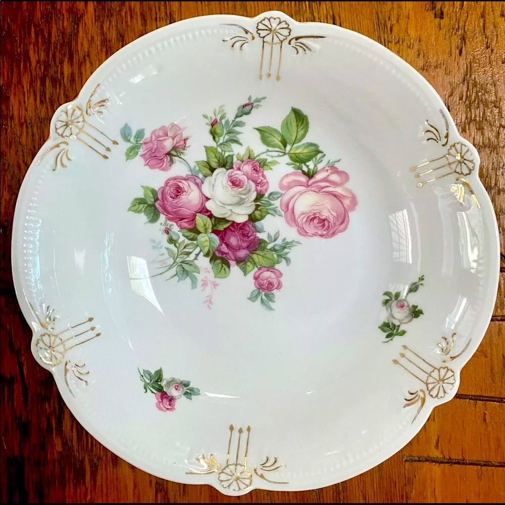 Vintage Schumann Arzberg Bavaria Rare Rose Pattern Round Serving Bowl, 9 1/4”